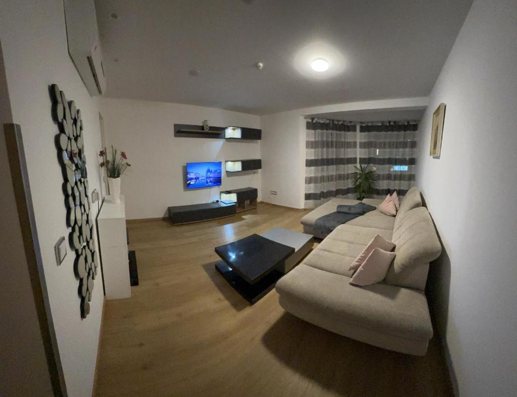 Apartment Baicu Zell Am See Exteriör bild